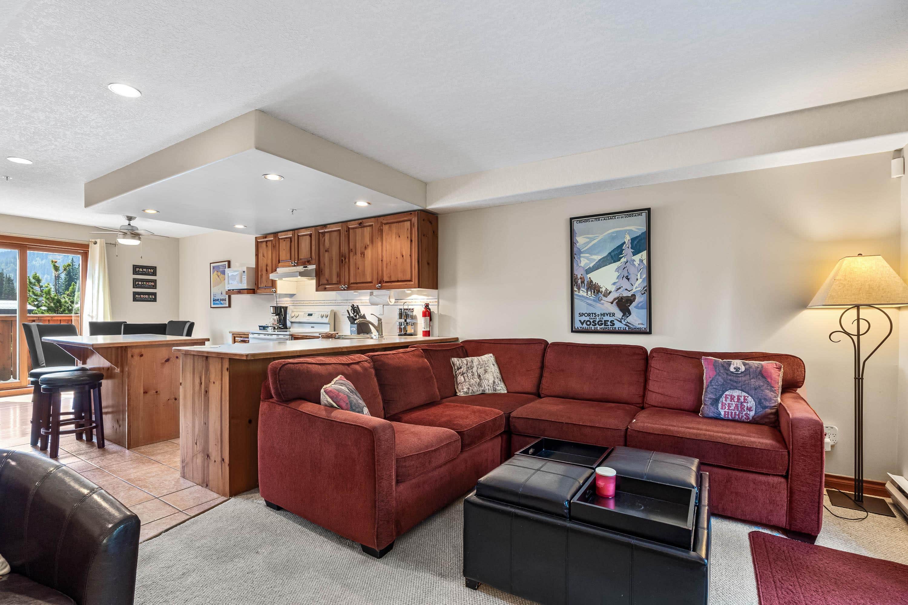 Shoulder season hiking and trails near Sun Peaks — Timberline 24 base